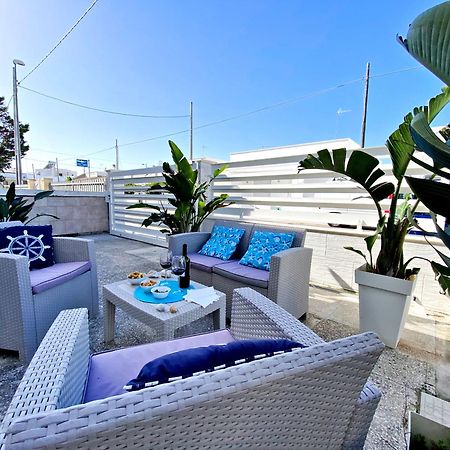 Aria Di Mare Mancaversa - Elegante Appartamento Marina di Mancaversa Kültér fotó