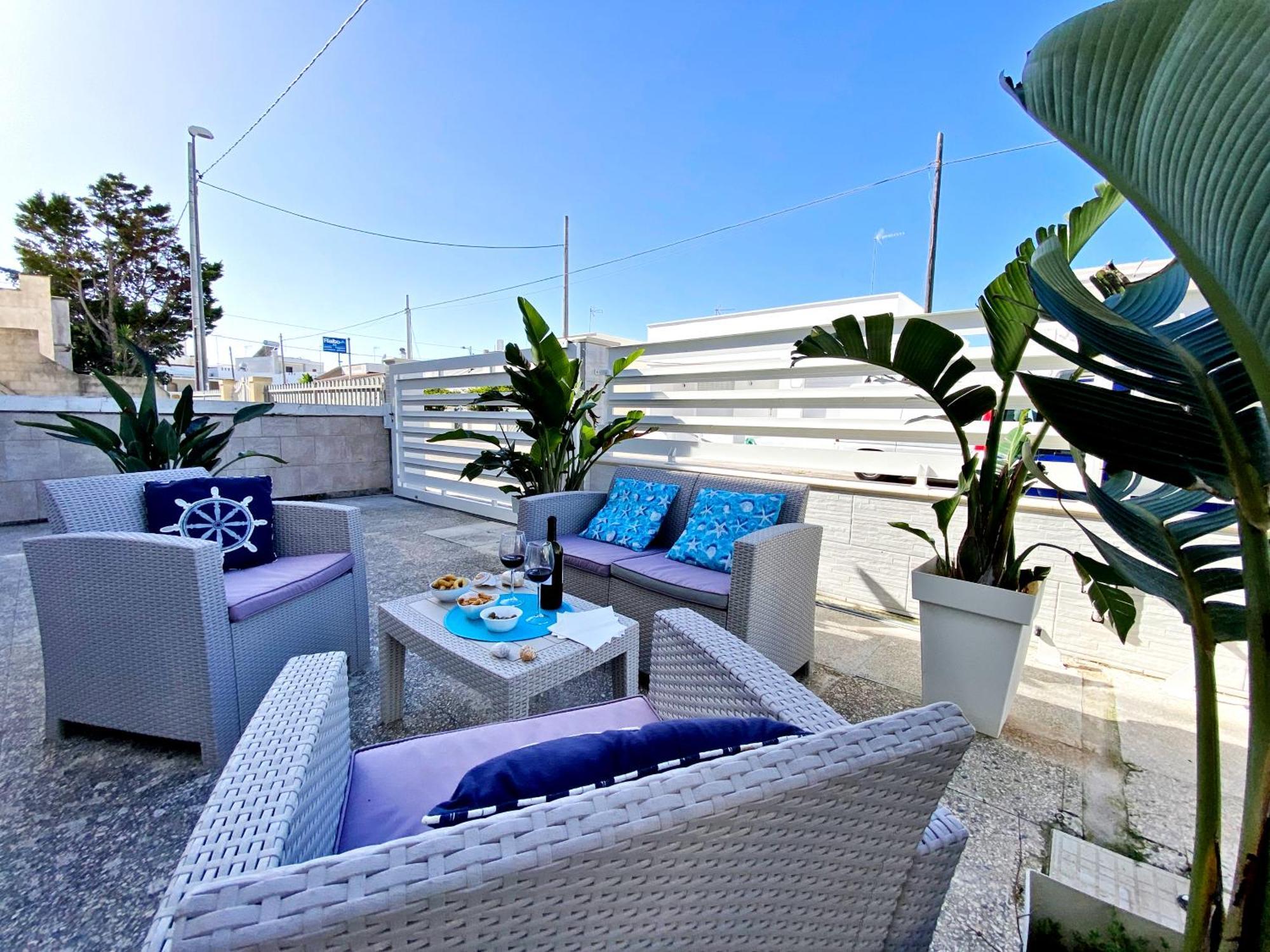 Aria Di Mare Mancaversa - Elegante Appartamento Marina di Mancaversa Kültér fotó